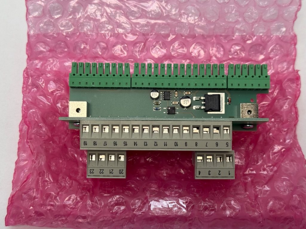 KEB 00.F5.098-100C I/O Module 00F5098-100C KW40/14 E198312/ML