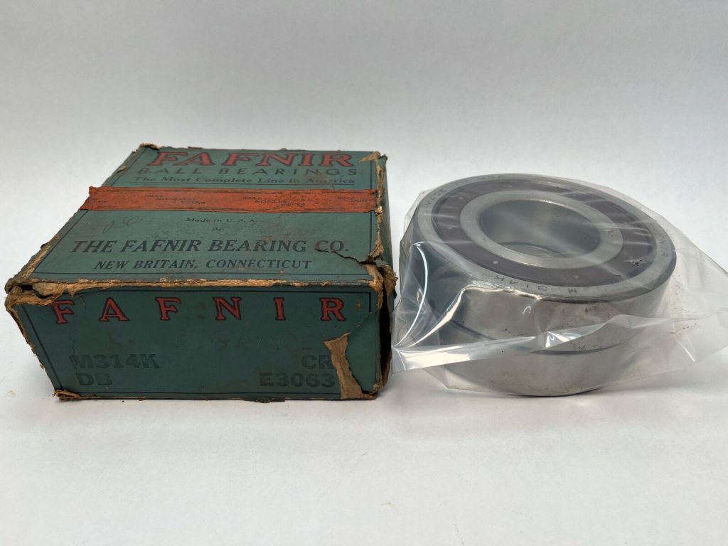 Deep Groove Ball Bearing - Straight Bore, 70 mm ID, 150 mm OD, 70 mm Width, Open, ABEC 5 / P5 2 pcs