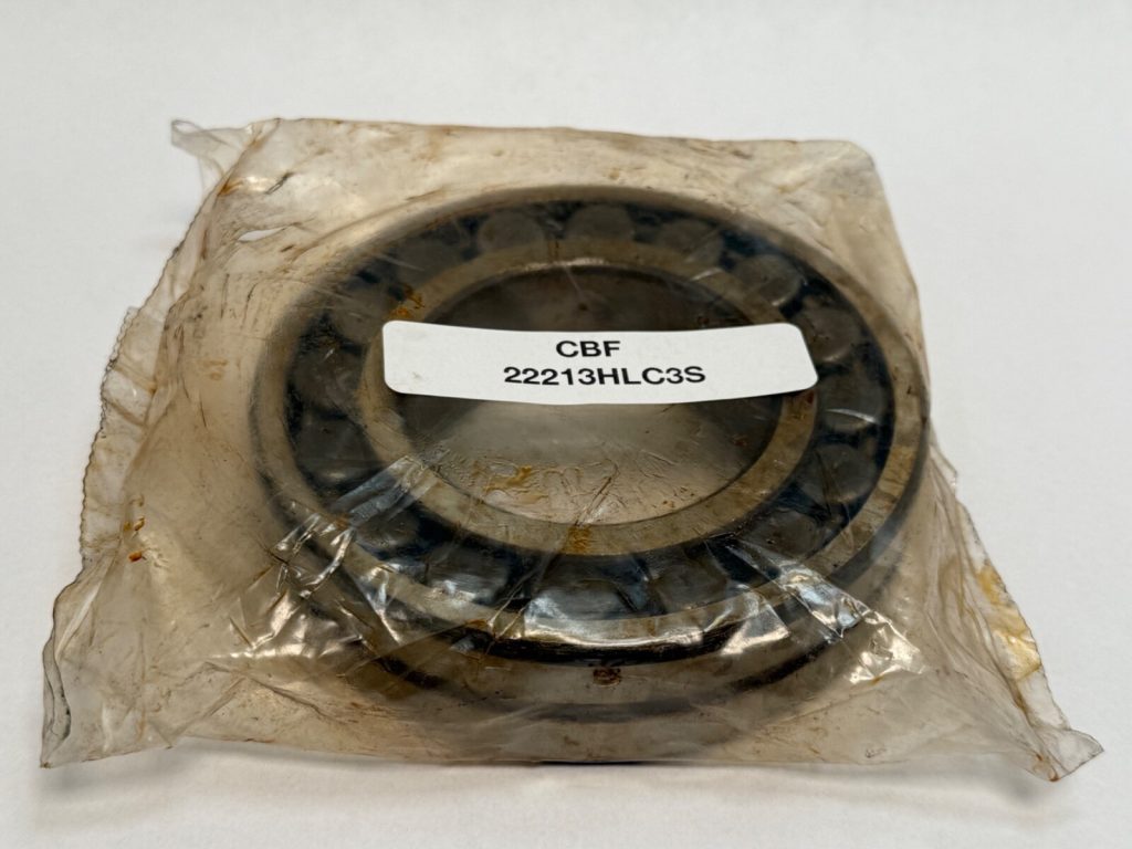 Spherical Roller Bearing - Straight Bore, 65 mm ID, 120 mm OD, 31 mm Width, Open, C3 Internal clearance.