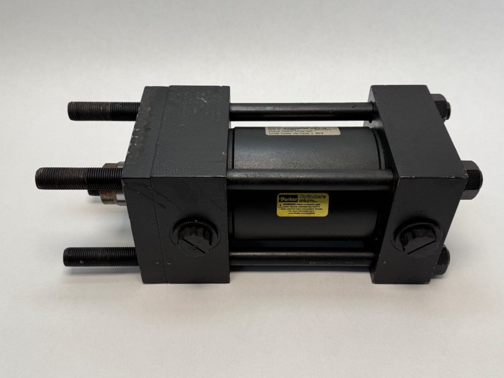 Parker 80-CTBHMIRBS19MC-70.00-M-1100 Cylinder 210 bar HYD
