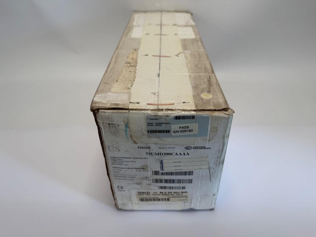 Control-Techniques 75UMD300CAAAA Brushless AC Servomotor 928604 3000rpm