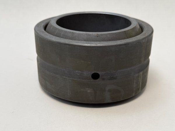 Torrington 32SF52 Spherical Plain Bearing B52-L GE82 GEZ304 3-1/4×5-1/8×2-27/32″