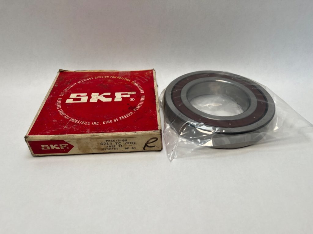 Deep Groove Ball Bearing - Straight Bore, 90 mm ID, 160 mm OD, 30 mm Width, Open, Special Clearance/Heat Treat C782.