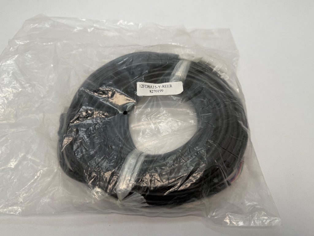 HTP  12FD8A15-Y-REER Cable Connector 12FD8A15 Y REER 8270199 5261017 M12 8 Poles