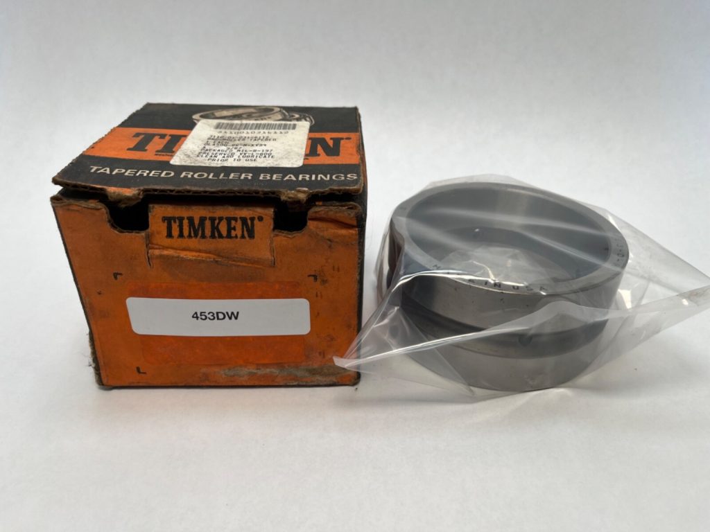 Tapered Roller Cup - 4.5000" Cup Outer Diameter, 2.1875" Cup Width, class 2, Case-Carburized Steel with keyway.