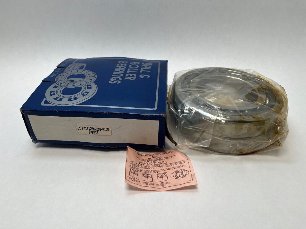 Angular Contact Ball Bearing - 90 mm ID, 160 mm OD, 30 mm Width, Open, 15° Contact Angle, Light Preload.