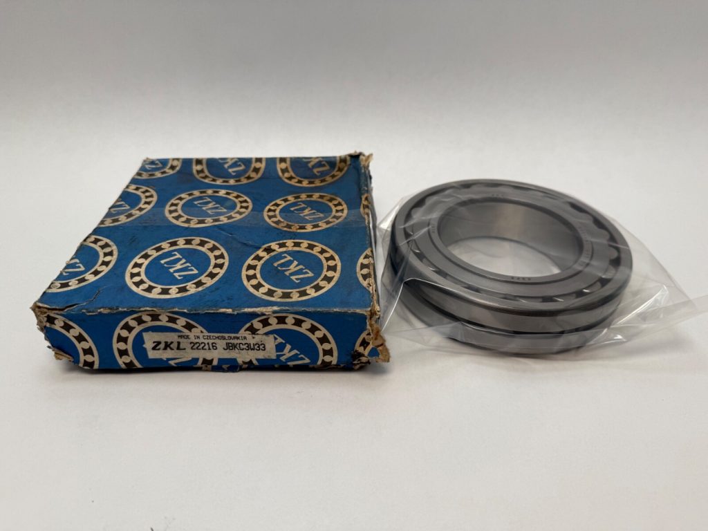 Spherical Roller Bearing - Tapered Bore, 80mm ID, 140mm OD, 33mm Width, Open, C3 Internal clearance.