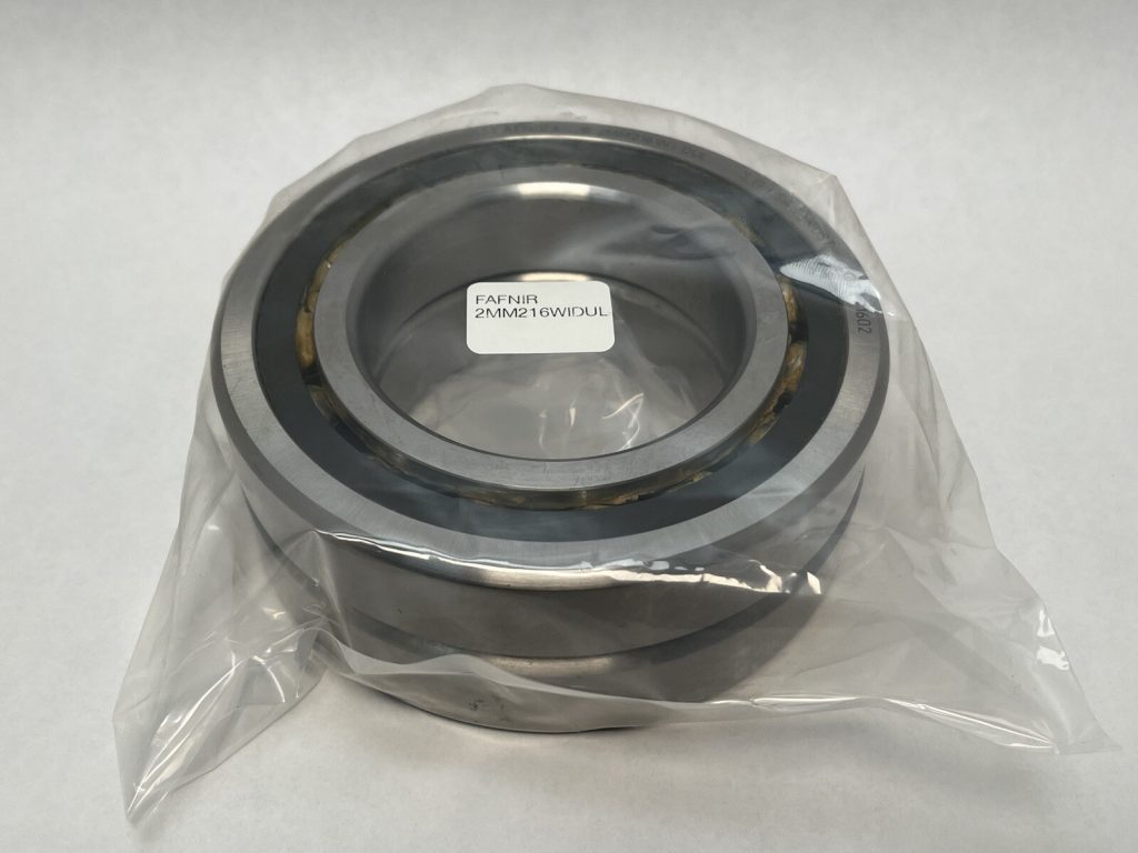 Super Precision Angular Contact Ball Bearing - Straight Bore, 80 mm ID, 140 mm OD, 26 mm Width, Open, 15° Contact Angle, Universal Light Preload.