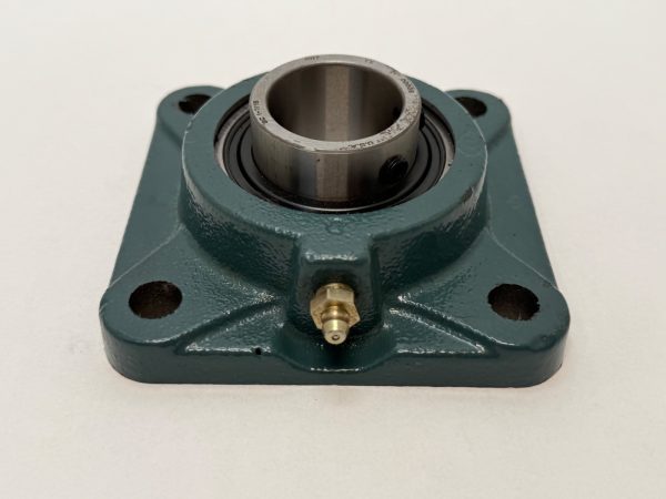 Dodge F4B-SC-107 Flange Mount Bearing 1-7/16″ ID 124208 F4BSC107