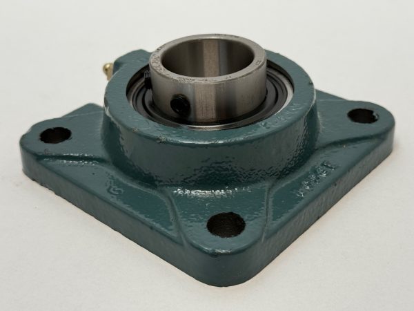 Dodge F4B-SC-107 Flange Mount Bearing 1-7/16″ ID 124208 F4BSC107
