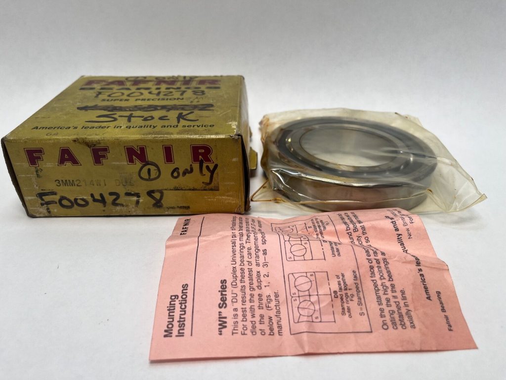 Angular Contact Ball Bearing - Straight Bore, 70 mm ID, 125 mm OD, 24 mm Width, Open, 25° Contact Angle, Light Preload.