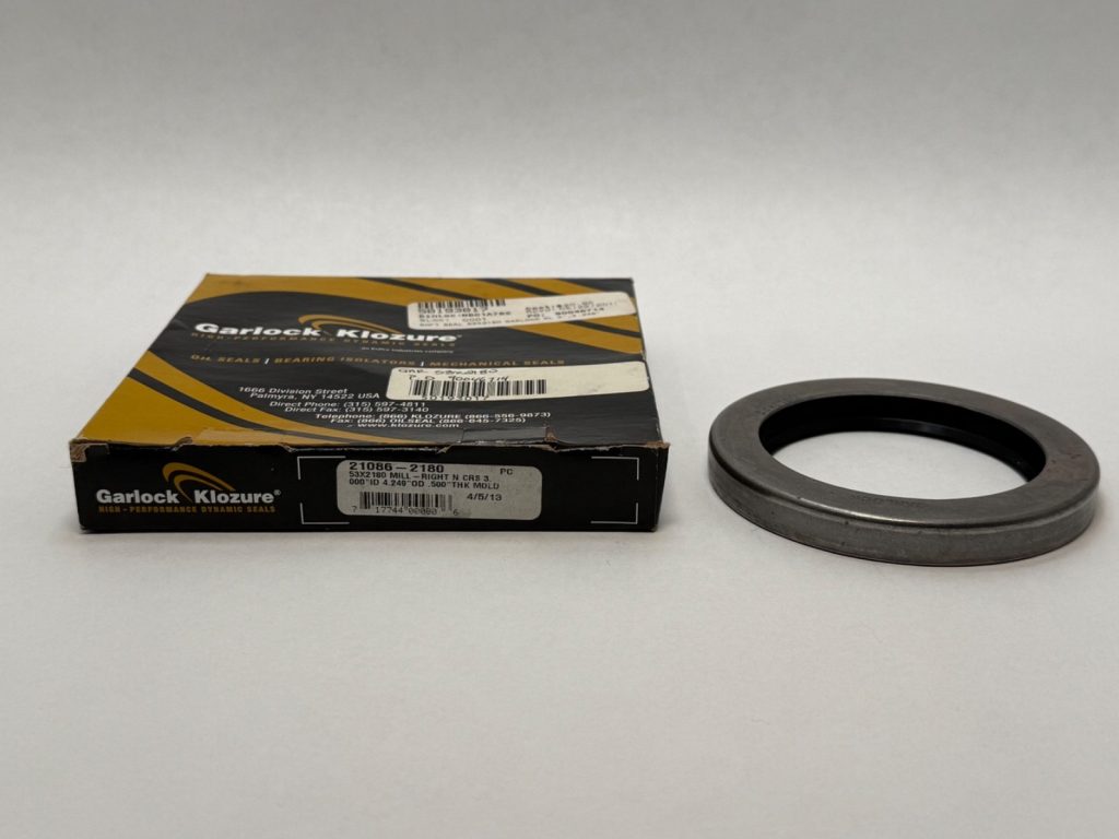 Garlock 53X2180 Oil Seal Mill-Right N CRS 3.000x4.249x0.500" 21086-2180