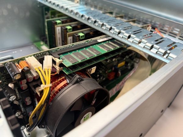 Industrial Computer Server Unit ROCKY-4786EVG-RS-R41 PCI-19S-RS-R40 10032865-LS