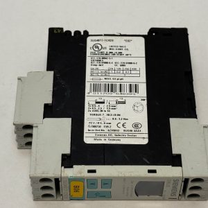 Digital 3-Phase Line Voltage Monitoring Relay, 160–690 V, Asymmetry and Auto Phase Sequence Correction, 2 CO, LCD