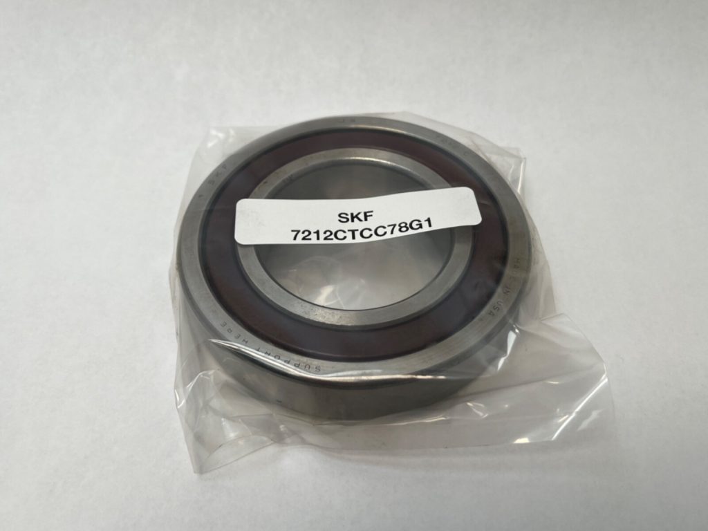 Single Row Angular Contact Ball Bearing 60x110x22mm Phenolic Cage Special Preload Class