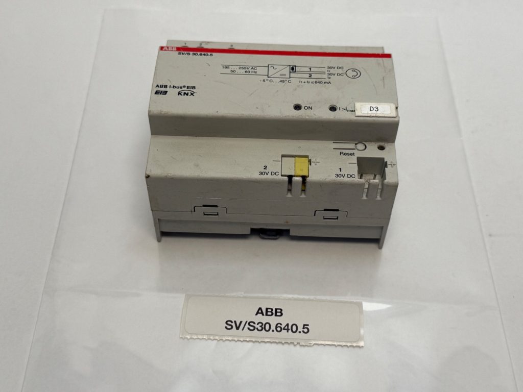 KNX / i-bus Power Supply, 30 V DC / 640 mA with Integrated Choke, Second Unchoked Output, ETS Diagnostics, 4-Module DIN Rail
