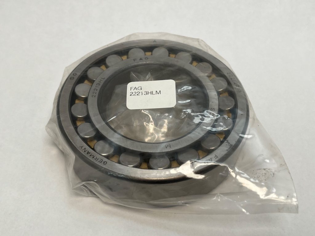 Double-Row Spherical Roller Bearing – Straight Bore, 65 mm ID, 120 mm OD, 31 mm Width, Open, Machined Brass Cage, CN Clearance, 1.5° Misalignment
