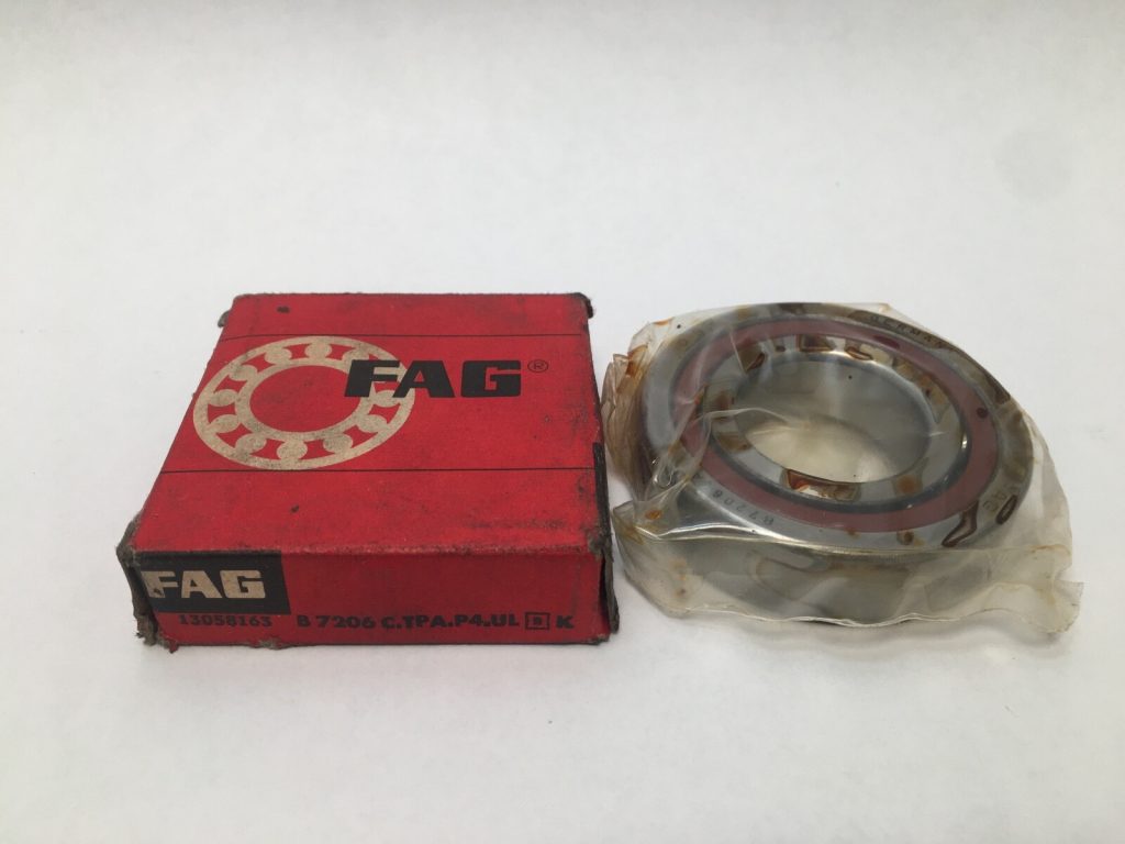 Super-Precision Angular Contact Ball Bearing 30 x 62 x 16 mm, 15° Contact Angle, ABEC 7, Polyamide Cage, Universal Light Preload