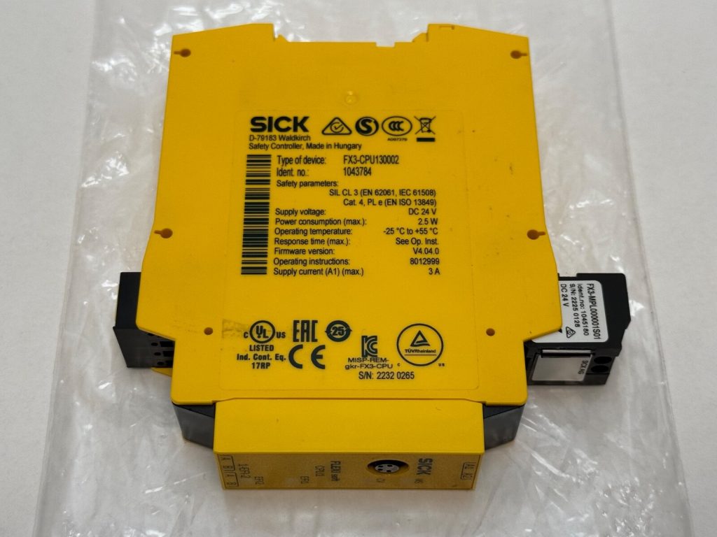 Flexi Soft System Plug, Screw-Type Terminals - Supplies and Stores Configuration for FX3-CPU0 / FX3-CPU1