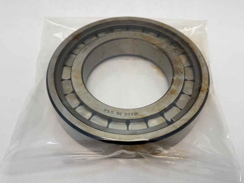 Cylindrical Roller Bearing 90 x 160 x 34 mm, Non-Standard Width with No Direct ISO Interchange, Rockwell Top-Loader Differential Pinion Bearing, NSN 3110-00-158-6011