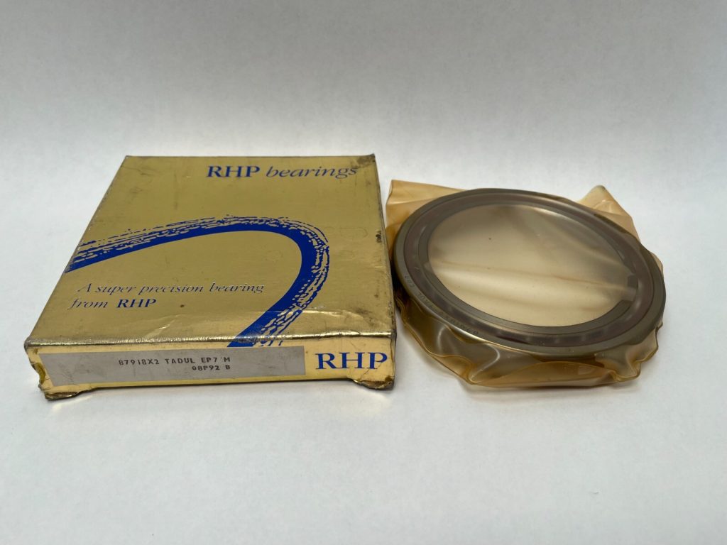 Super-Precision Angular Contact Ball Bearing - Thin Section, Straight Bore, 90 mm ID, 125 mm OD, 18 mm Width, Open, 15° Contact Angle, Light Preload, Universally Matchable Single, 1 Pc.