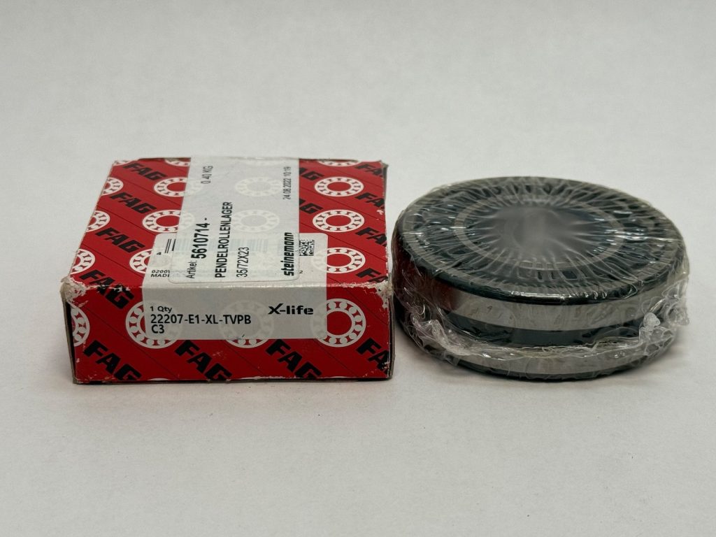 Spherical Roller Bearing 35 x 72 x 23 mm, Double Row, Straight Bore, Polyamide Cage, C3