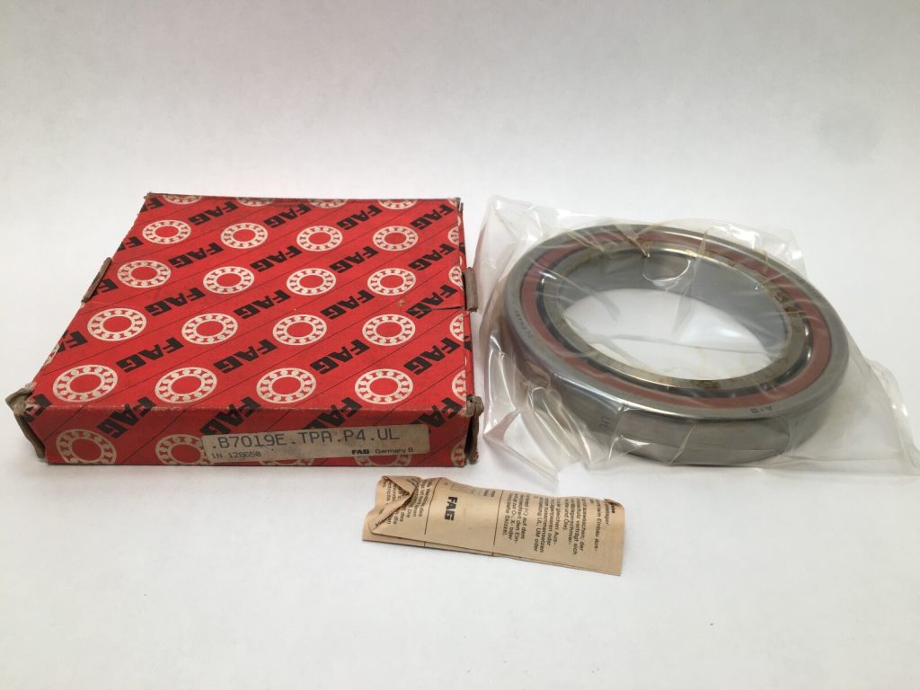 Super Precision Angular Contact Ball Bearing - Straight Bore, 95 mm ID, 145 mm OD, 24 mm Width, Open, 25° Contact Angle, Universal Light Preload.
