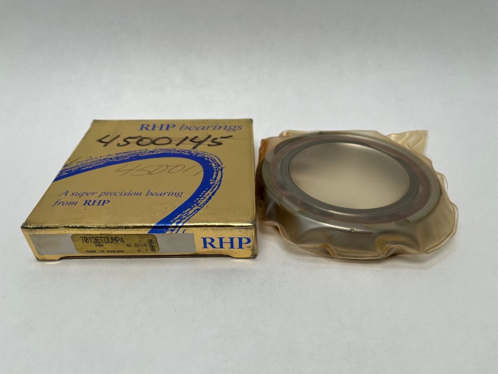Super-Precision Angular Contact Ball Bearing 65x100x18 mm 25° ABEC 7 Medium Preload Phenolic Cage