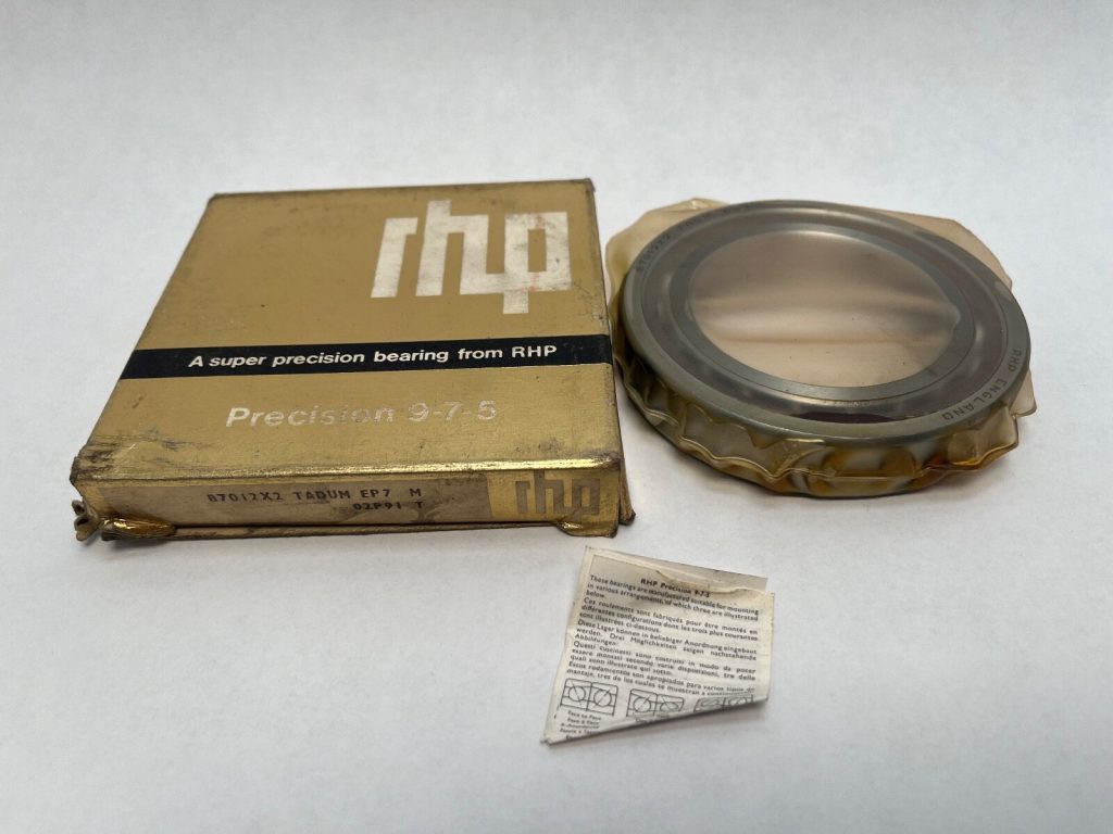 Super Precision Angular Contact Ball Bearing 60x95x18 mm, 15° Contact Angle, Medium Preload, ABEC 7