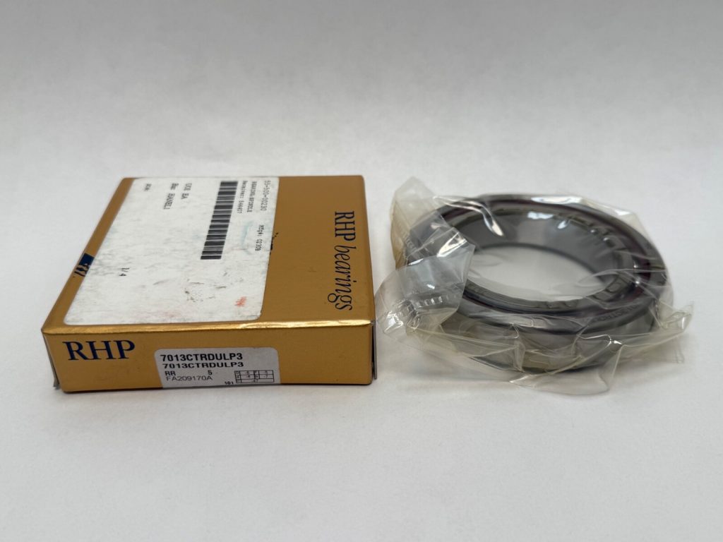 Super-Precision Angular Contact Ball Bearing - Straight Bore, 65 mm ID, 100 mm OD, 18 mm Width, Open, 15° Contact Angle, Light Preload, Universal, P3