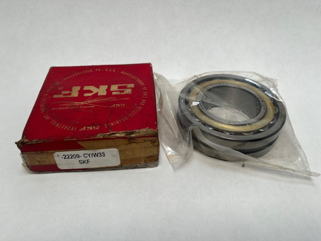 Double-Row Spherical Roller Bearing 45 x 85 x 23 mm, Straight Bore, Pressed Brass Cage, W33 Lubrication Groove