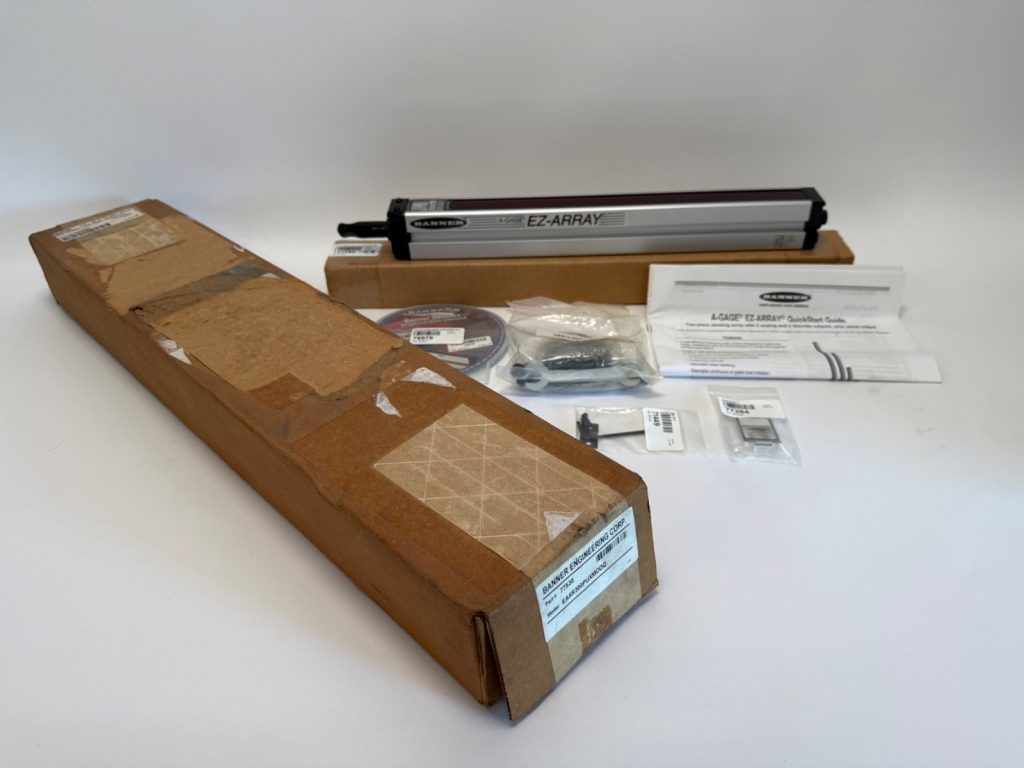 A-GAGE EZ-ARRAY Measuring Light Curtain Receiver, 300 mm Array, 5 mm Beam Spacing, PNP + Analog + Modbus RTU