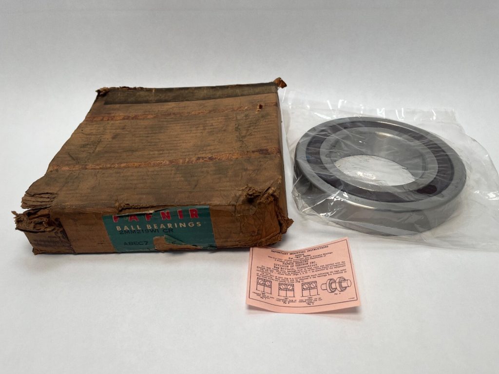 Super Precision Angular Contact Ball Bearing, 95 mm Bore, 170 mm OD, 32 mm Width, Open, 15 Degree Contact Angle, Universally Ground Single, Light Preload