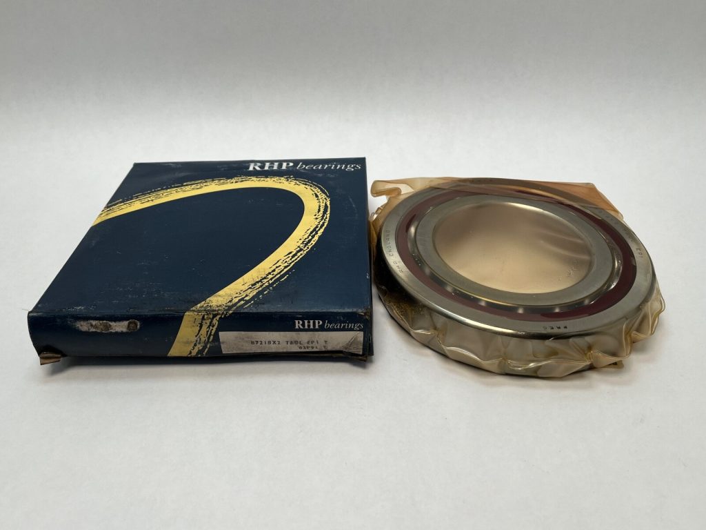 Angular Contact Ball Bearing - Straight Bore, 90 mm ID, 160 mm OD, 30 mm Width, Open, 15 Degree Contact Angle, Universally Matchable Single, Light Preload, Laminated Phenolic Cage
