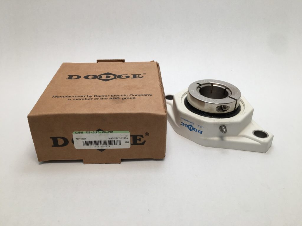 Two-Bolt Flange Bearing Unit – 1-1/2 in Bore, Polymer Washdown Housing, D-LOK Clamp Collar, Non-Expansion