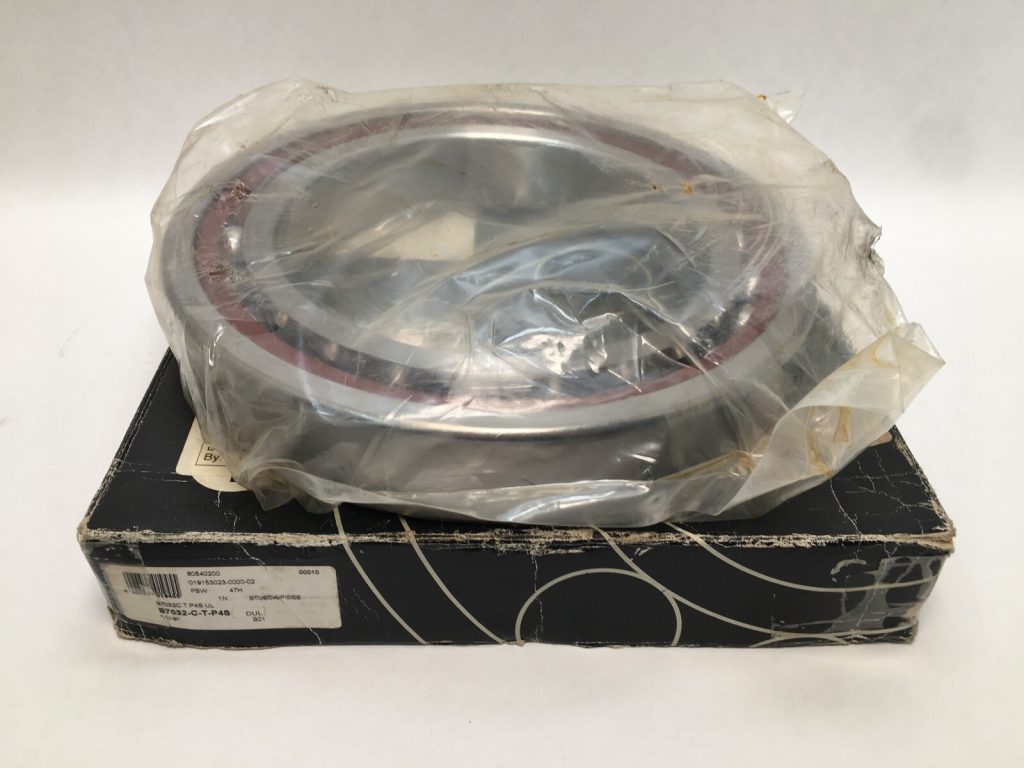 Super Precision Angular Contact Ball Bearing 160 x 240 x 38 mm, 15° Contact Angle, P4S Tolerance, Phenolic Cage, Universal Light Preload