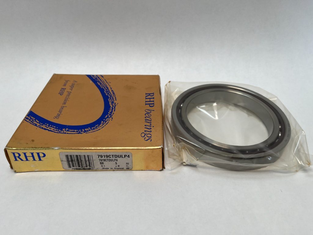 Extra-Thin Section Super Precision Angular Contact Ball Bearing 95x130x18 mm, 15° Contact Angle, Phenolic Cage, ABEC 7, Light Preload, Universally Ground, Single Bearing (Half Pair)