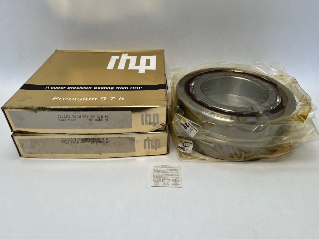 Super Precision Angular Contact Ball Bearing Pair – 100 mm ID, 180 mm OD, 34 mm Width, 15° Contact Angle, Light Preload, P4
