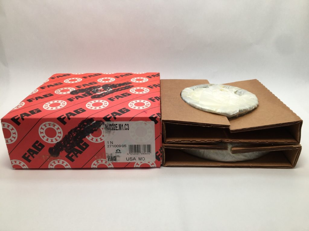 Single Row Cylindrical Roller Bearing 110x200x38 mm NJ Design One-Direction Axial Location Brass Cage C3