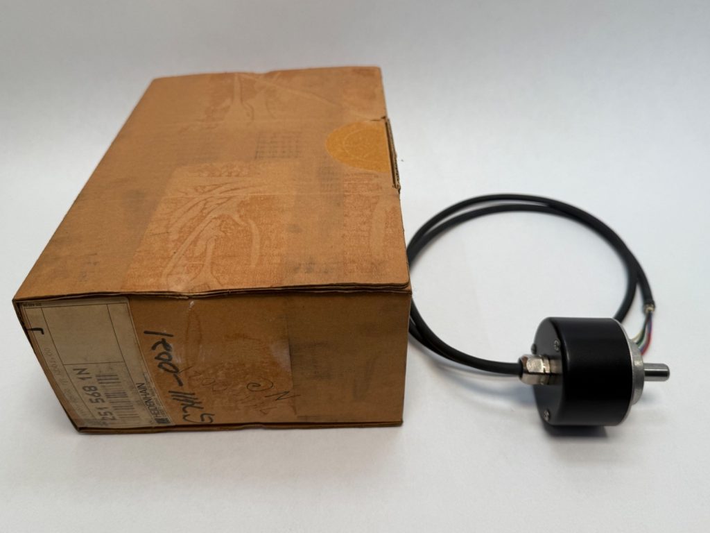 ROD 450 Incremental Rotary Encoder, 2540 Lines, 10 mm Solid Shaft, Integral Bearing