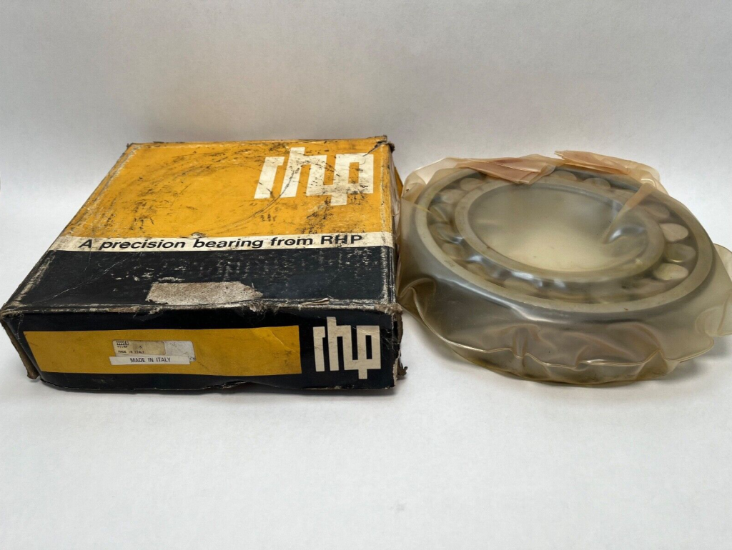 Double-Row Spherical Roller Bearing – Straight Bore, 120 mm ID, 215 mm OD, 58 mm Width, Open, CN Internal Clearance