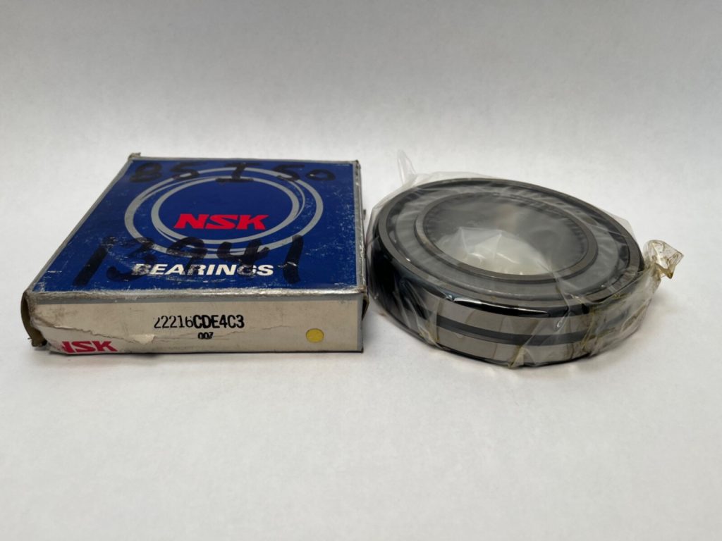Double-Row Spherical Roller Bearing, 80 x 140 x 33 mm, Straight Bore, Pressed Steel Cage, Floating Guide Ring, W33 Lubrication, C3 Clearance