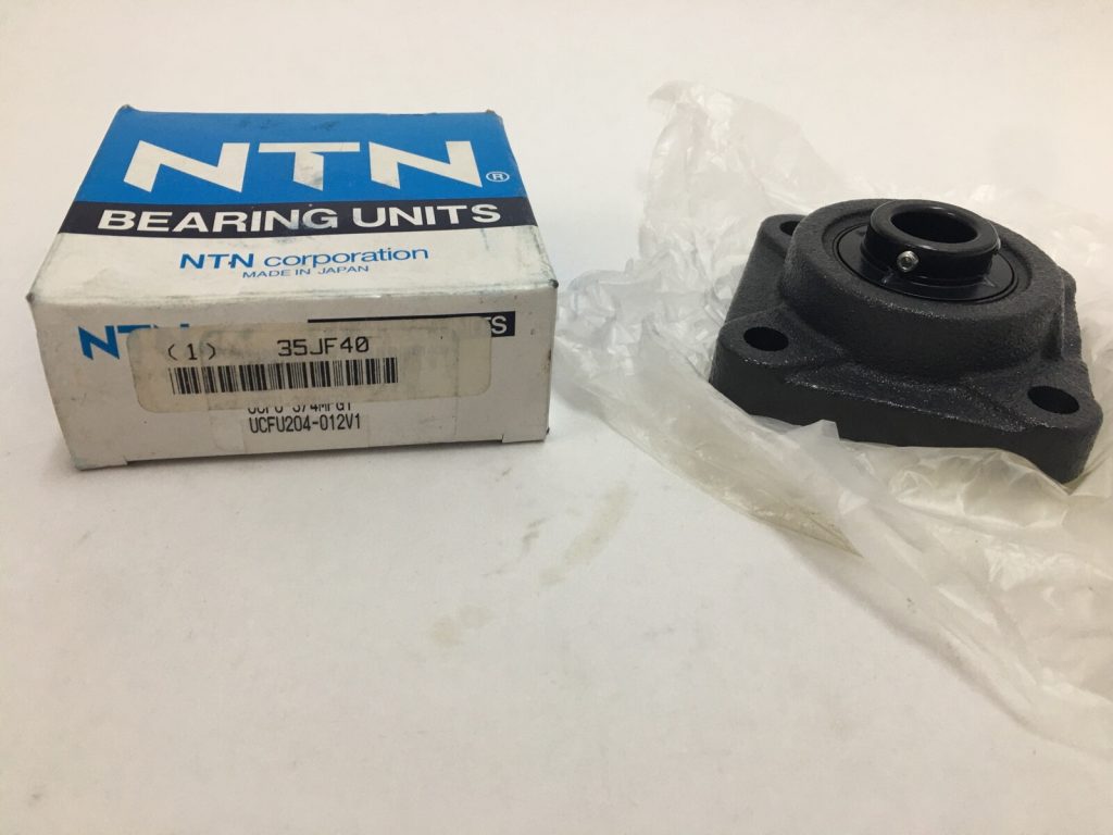Four-Bolt Square Flange Mount Bearing Unit, 3/4 in Bore, Setscrew Locking, Sealed for Life