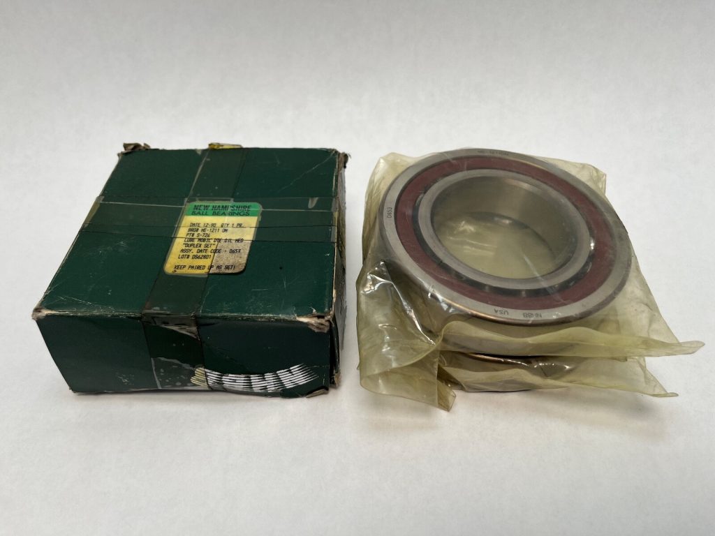 Super-Precision Angular Contact Ball Bearing Matched Pair - Straight Bore, 55 mm ID, 100 mm OD, 21 mm Width, Open, 15° Contact Angle, Medium Preload, Phenolic Cage, ABEC 7
