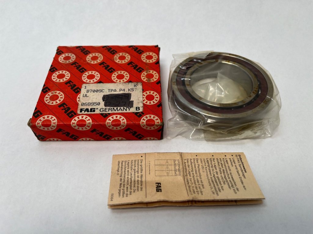 Super Precision Angular Contact Ball Bearing 45x75x16 mm 15 Degree Contact Angle Polyamide Cage Universally Ground Light Preload