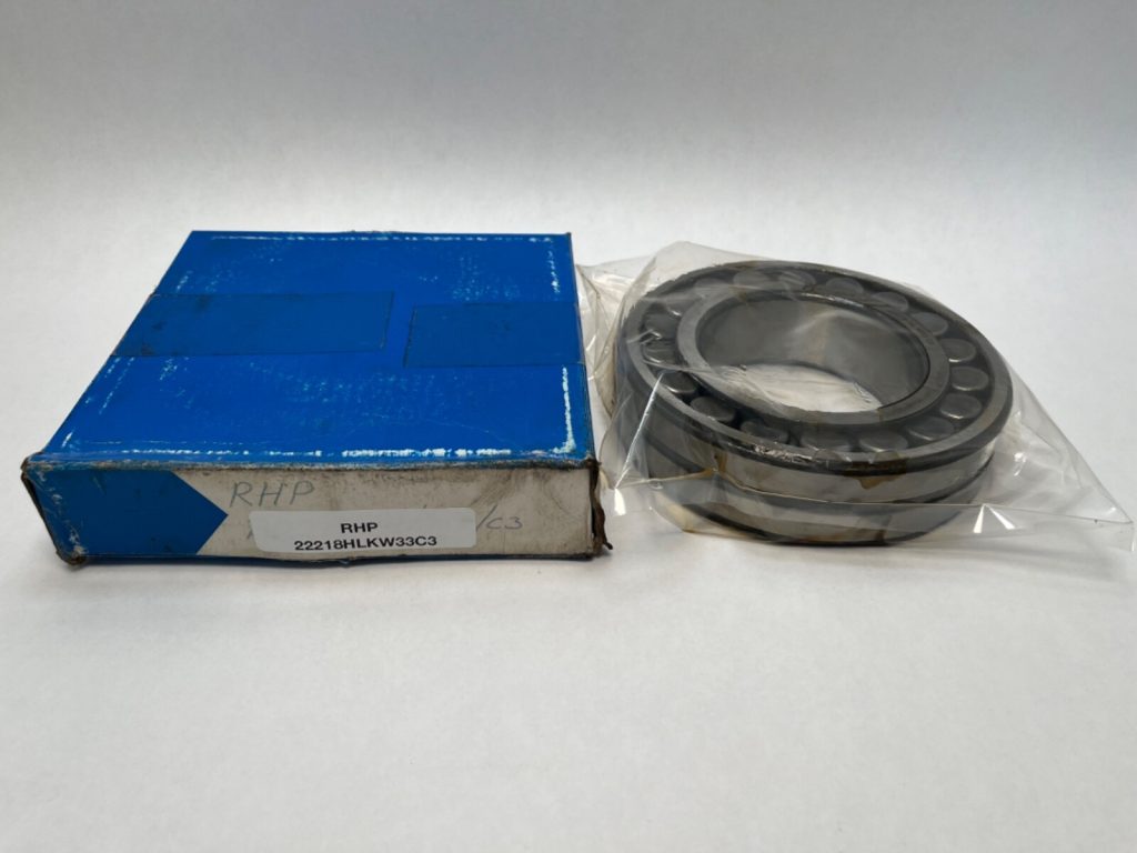 Spherical Roller Bearing - Tapered 1:12 Bore, 90 mm ID, 160 mm OD, 40 mm Width, Open, W33 Lubrication Groove, C3 Internal Clearance.