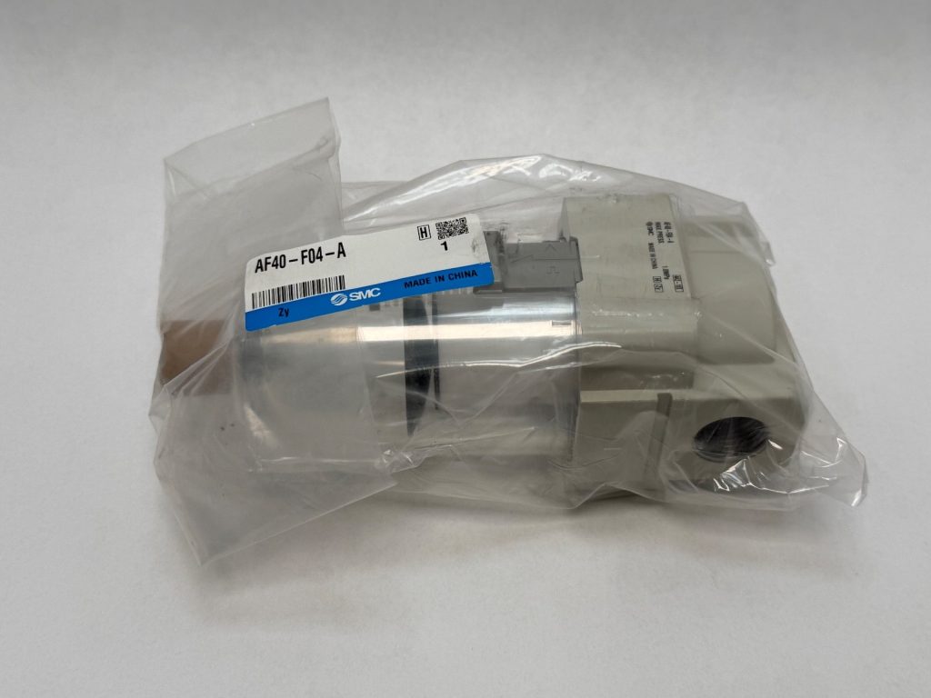 Modular Compressed-Air Filter, Size 40, G1/2 Ports, 5 Micron, 1.0 MPa, Polycarbonate Bowl with Drain