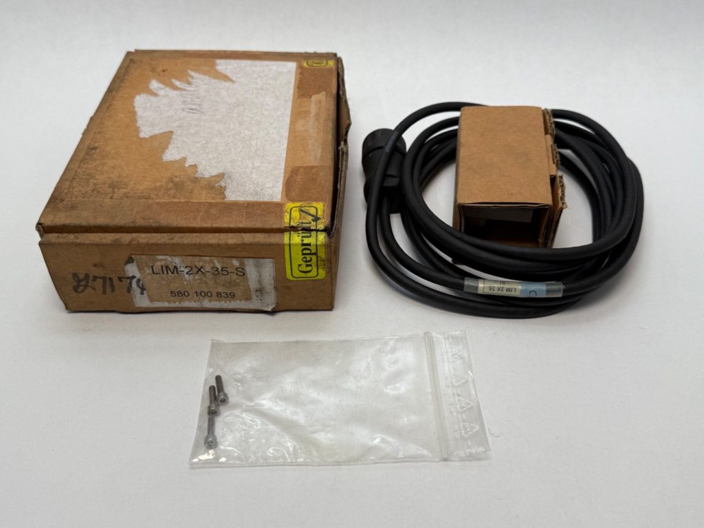 Linear Scale Read Head for Integrated Magnetoresistive Measuring System — Size 35 Rail, Read Head Only (No Rail, Scale, Cable or Electronics)