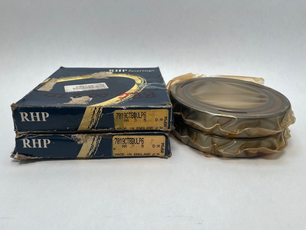 Super Precision Angular Contact Ball Bearing - Matched Pair, Straight Bore, 95 mm ID, 145 mm OD, 24 mm Width, Open, 15° Contact Angle, Universal Light Preload, ABEC 3