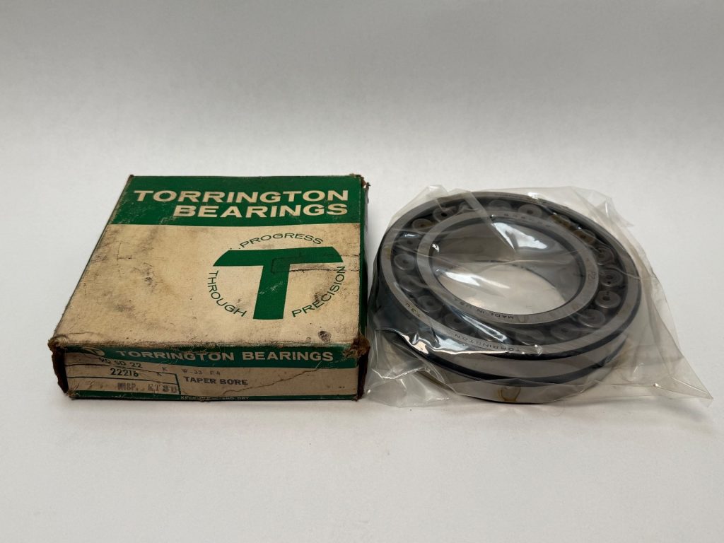 Double Row Spherical Roller Bearing, Tapered 1:12 Bore, 90 x 160 x 40 mm, W33 Lubrication, C4 Clearance